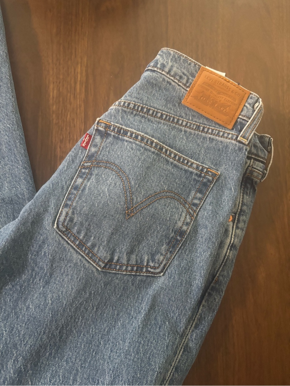 Levi's Womens Rib Cage Bell 30x34 - Picture 3 of 8